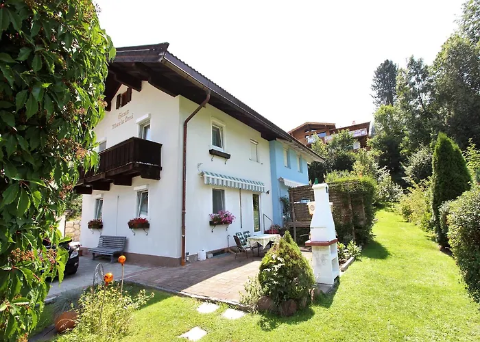 In Kirchberg Near Lift شقة *