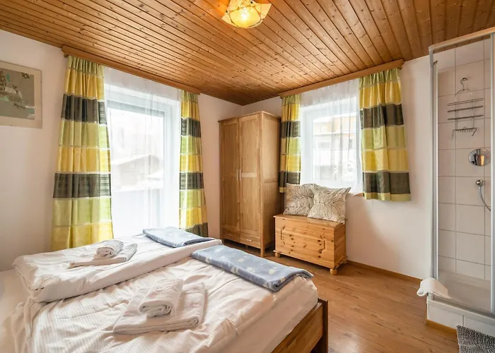 In Kirchberg Near Lift * كيرشبرغ ان تيرول