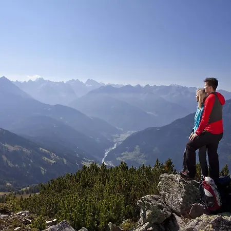 In Kirchberg Near Lift شقة كيرشبرغ ان تيرول